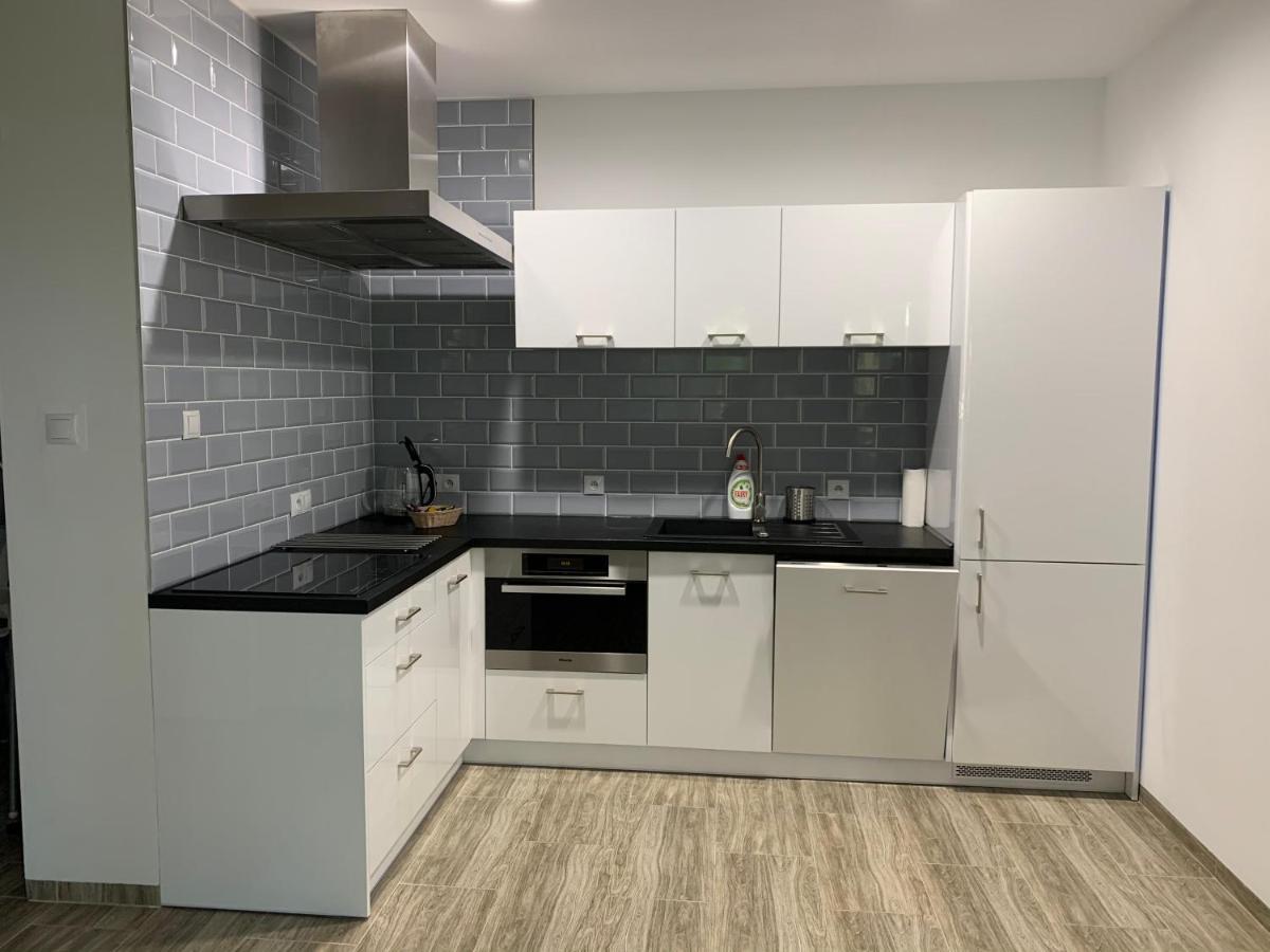 Yacht Club Apartamenty Radzyń Eksteriør billede