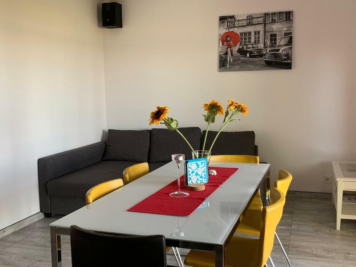 Yacht Club Apartamenty Radzyń Eksteriør billede